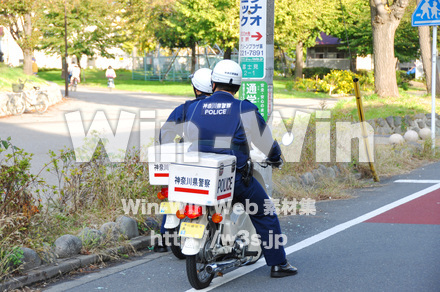 神奈川県警バイクの写真素材 W-002825