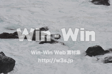 冬の日本海の写真素材 W-002630