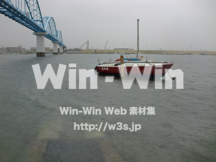 江戸川　雨12の写真素材 W-005892