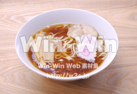 醤油ラーメンの写真素材 W-006849