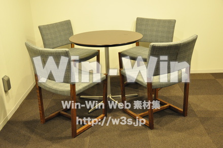 テーブルのある風景の写真素材 W-008439