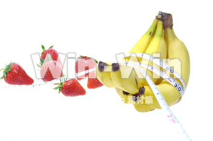 バナナといちごの写真素材 W-013756