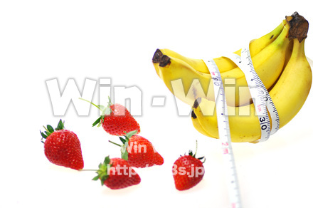 バナナといちごの写真素材 W-013755