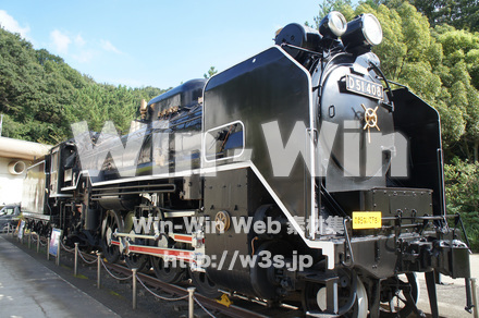 蒸気機関車（生田緑地）の写真素材 W-004827