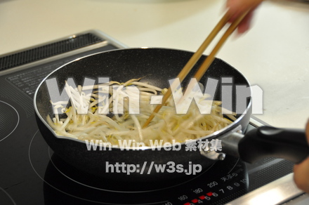 炊事の写真素材 W-012383