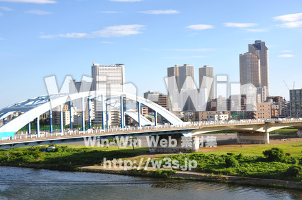 丸子橋と中原区の写真素材 W-014812
