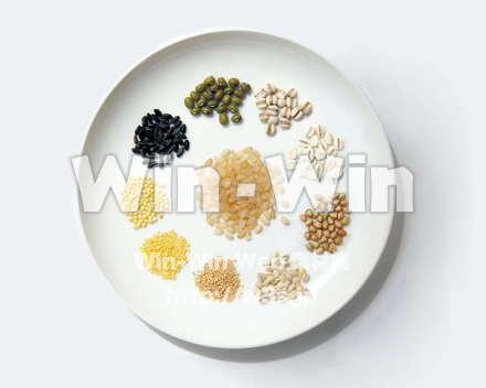 十種類の雑穀の写真素材 W-016264